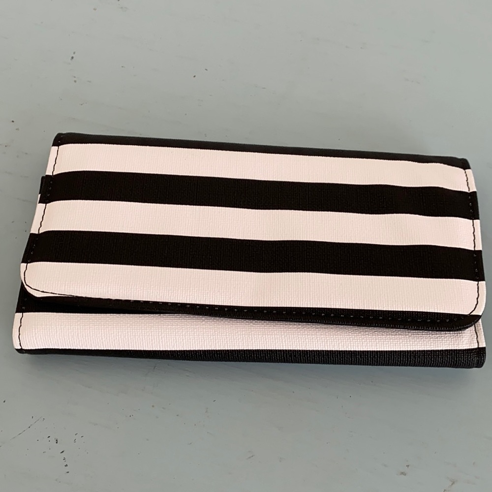 Cute clutch/wallet